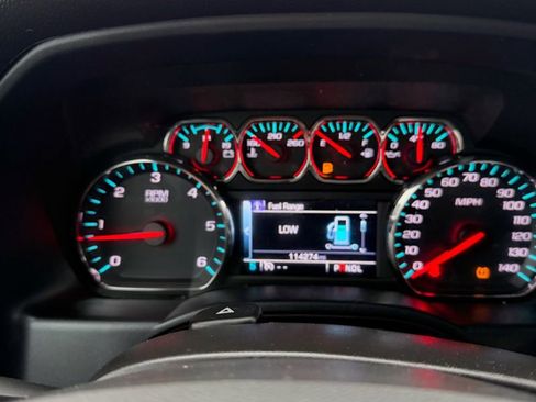 Used 2017 Chevrolet Silverado 1500 LT w/ All Star Edition image 19