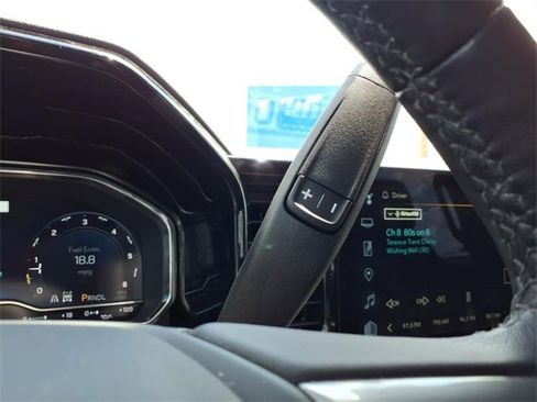 Used 2022 Chevrolet Silverado 1500 LT image 9