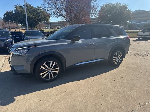 Certified 2023 Nissan Pathfinder Platinum w/ Cargo Package image 2