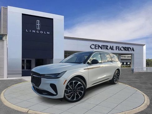 New 2026 Lincoln Nautilus Black Label AWD/4WD image 30
