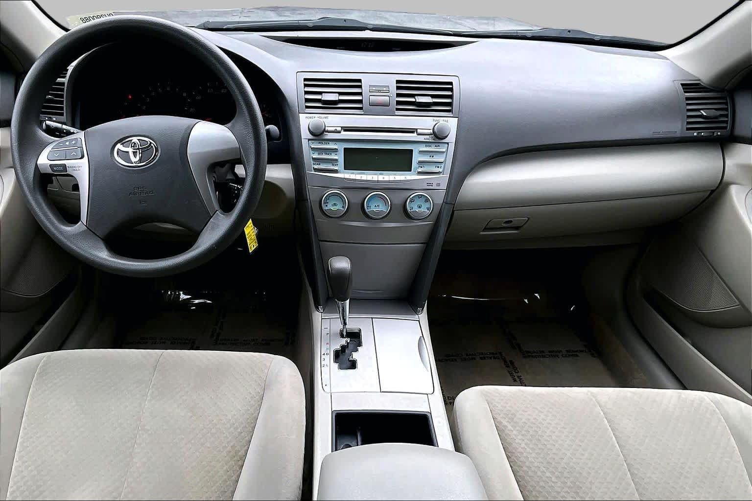 Used 2009 Toyota Camry LE FWD image 14