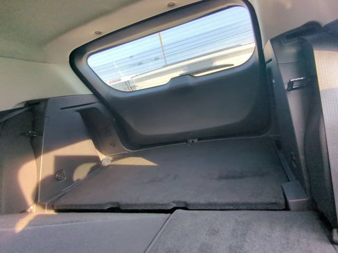 Used 2022 Chevrolet TrailBlazer LT FWD image 27