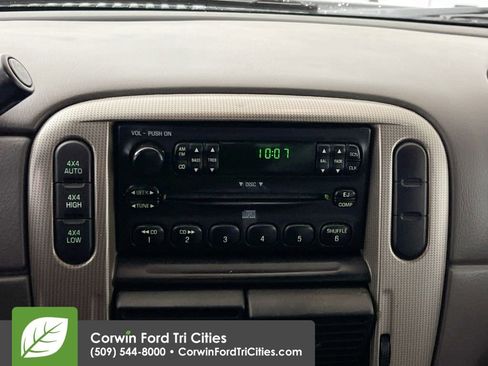 Used 2004 Ford Explorer XLT image 20