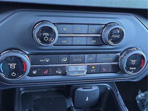 New 2025 Ford Bronco Outer Banks image 15