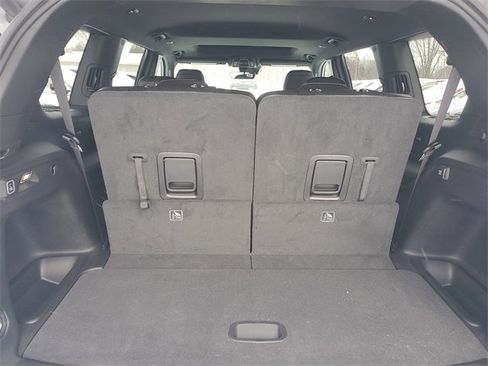 New 2025 Jeep Grand Cherokee L Altitude image 8