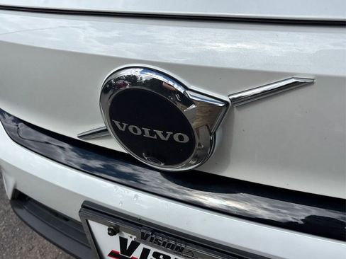 Used 2023 Volvo C40 P8 Recharge Ultimate image 14