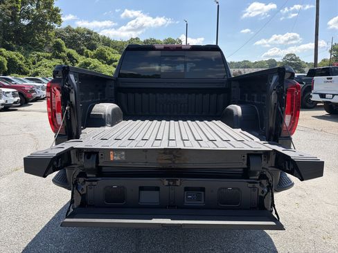 New 2026 GMC Sierra 1500 AT4 w/ AT4 Premium Package AWD/4WD image 18