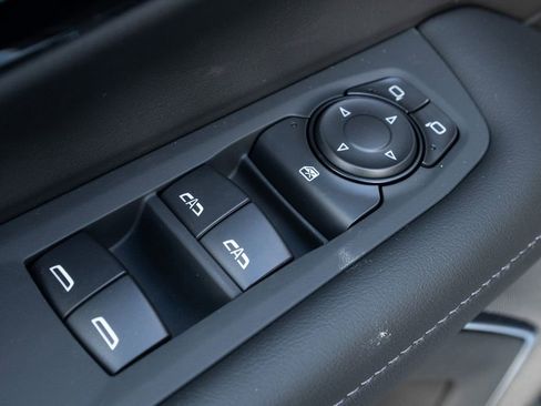 New 2026 Chevrolet Tahoe LS image 19