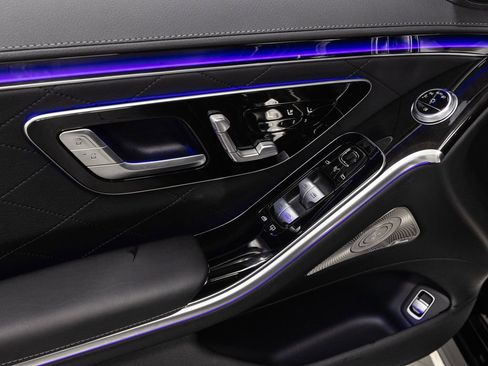 Certified 2023 Mercedes-Benz S 580 4MATIC Sedan image 6