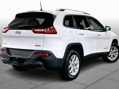 Used 2016 Jeep Cherokee Latitude w/ Comfort/Convenience Group image 13