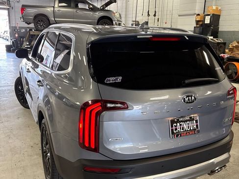 Used 2021 Kia Telluride SX w/ SX Prestige Package AWD/4WD image 4