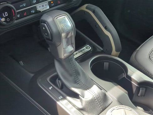 New 2026 Ford Bronco Badlands AWD/4WD image 12