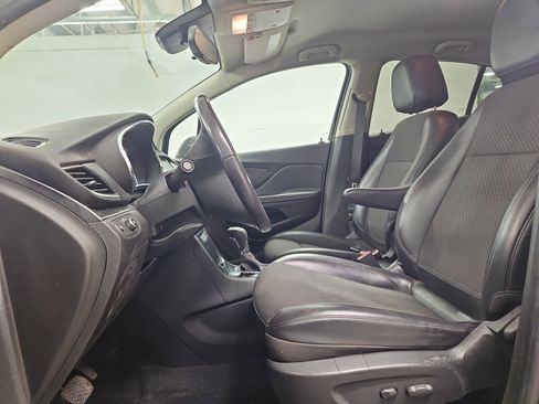 Used 2019 Buick Encore Preferred image 6