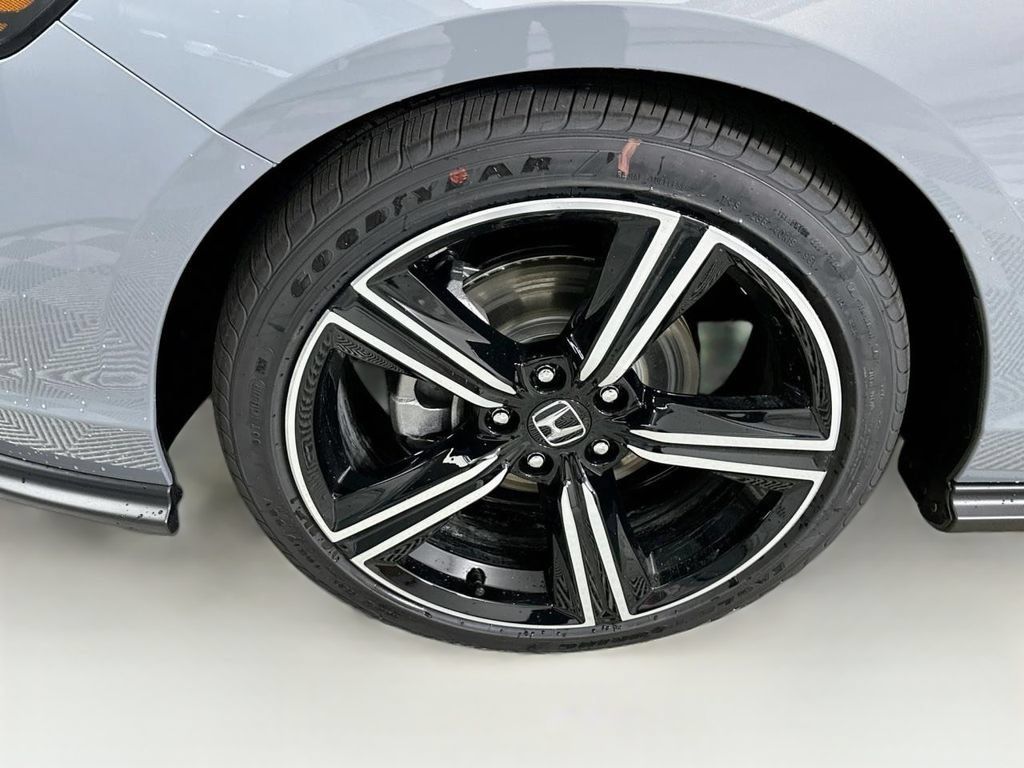 Used 2026 Honda Accord SE image 24