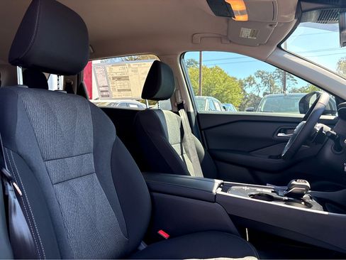 New 2026 Nissan Rogue Platinum w/ Platinum Premium Package image 10