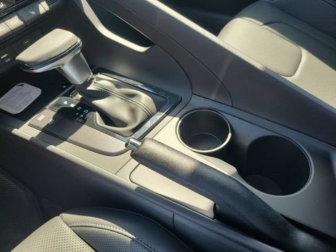 New 2026 Hyundai Elantra SEL Sport FWD image 16
