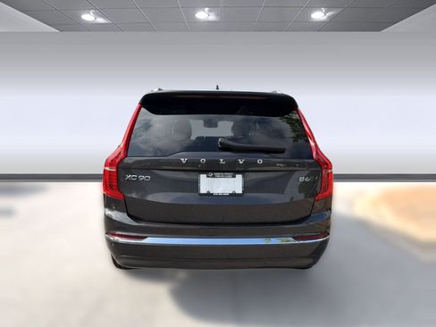 Certified 2023 Volvo XC90 B6 Plus AWD/4WD image 10