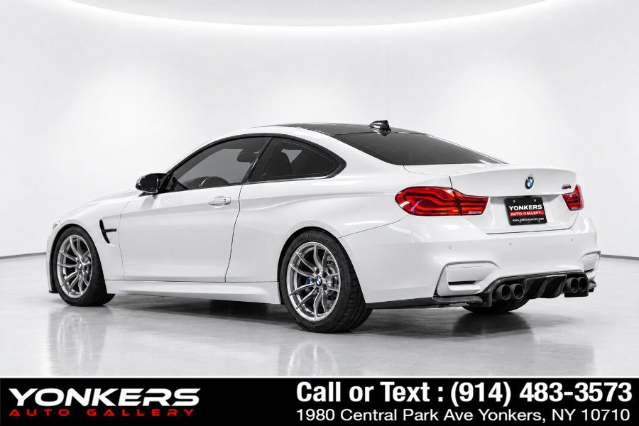 Used 2019 BMW M4 Coupe w/ Competition Package RWD image 10