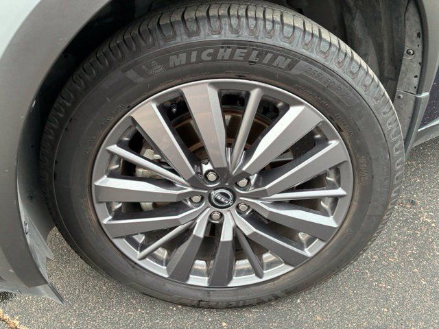 Certified 2023 Nissan Pathfinder SL w/ SL Premium Package FWD image 10
