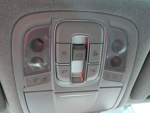 Used 2020 Hyundai Santa Fe Limited FWD image 29