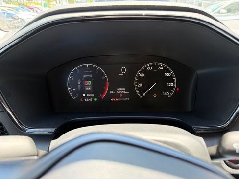 Used 2024 Honda CR-V EX image 2