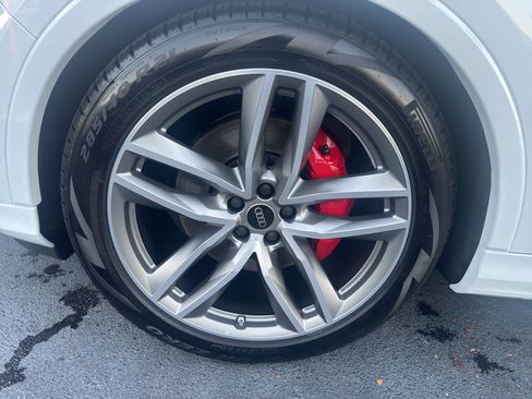 New 2026 Audi Q7 3.0T Prestige image 8