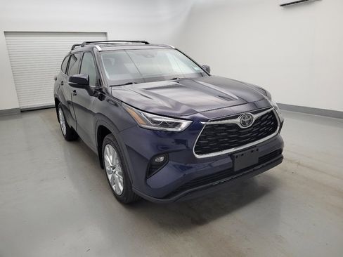 Used 2020 Toyota Highlander Limited AWD/4WD image 13