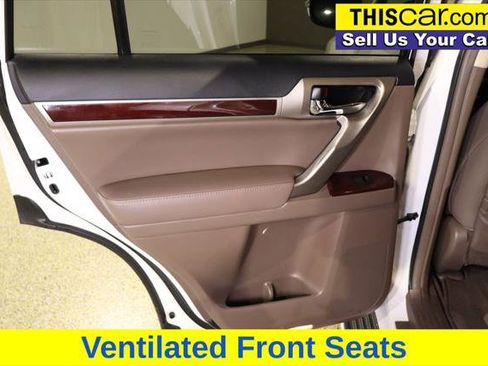 Used 2019 Lexus GX 460 Premium image 29