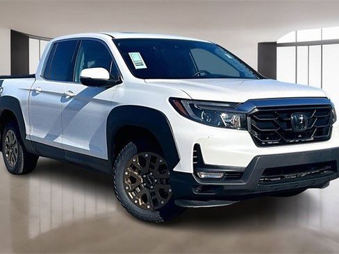 Certified 2023 Honda Ridgeline RTL image 3