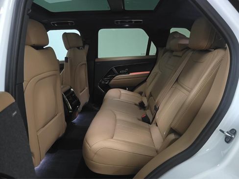 Used 2023 Land Rover Range Rover Sport SE AWD/4WD image 15