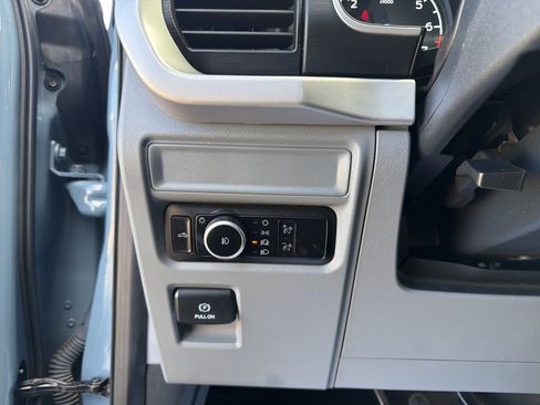 Used 2023 Ford F150 XLT AWD/4WD image 15