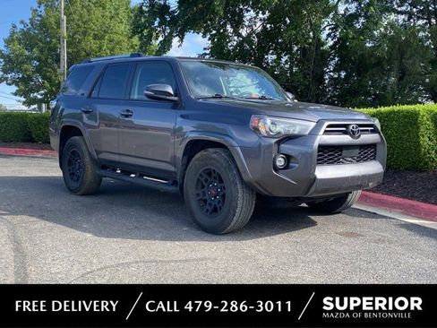 Used 2023 Toyota 4Runner SR5 Premium w/ Moonroof Package RWD image 1