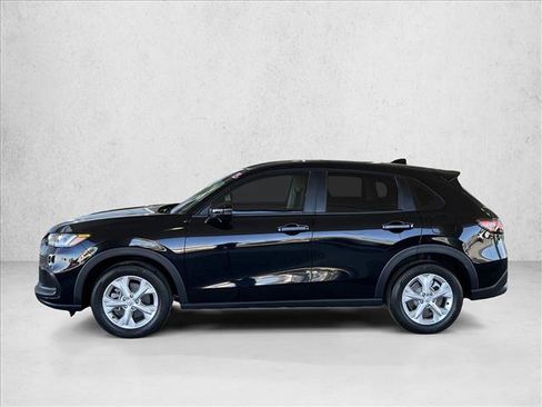 Used 2025 Honda HR-V LX image 2