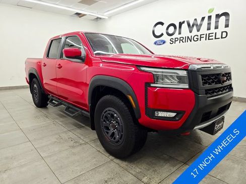 Used 2025 Nissan Frontier PRO-4X AWD/4WD image 7