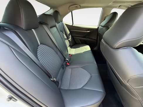 Used 2024 Toyota Camry SE w/ Audio Upgrade Package FWD image 18