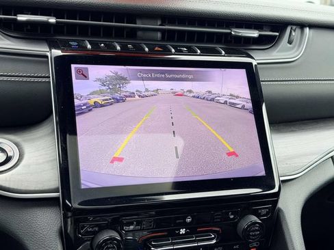 Used 2024 Jeep Grand Cherokee Limited 4xe AWD/4WD image 21
