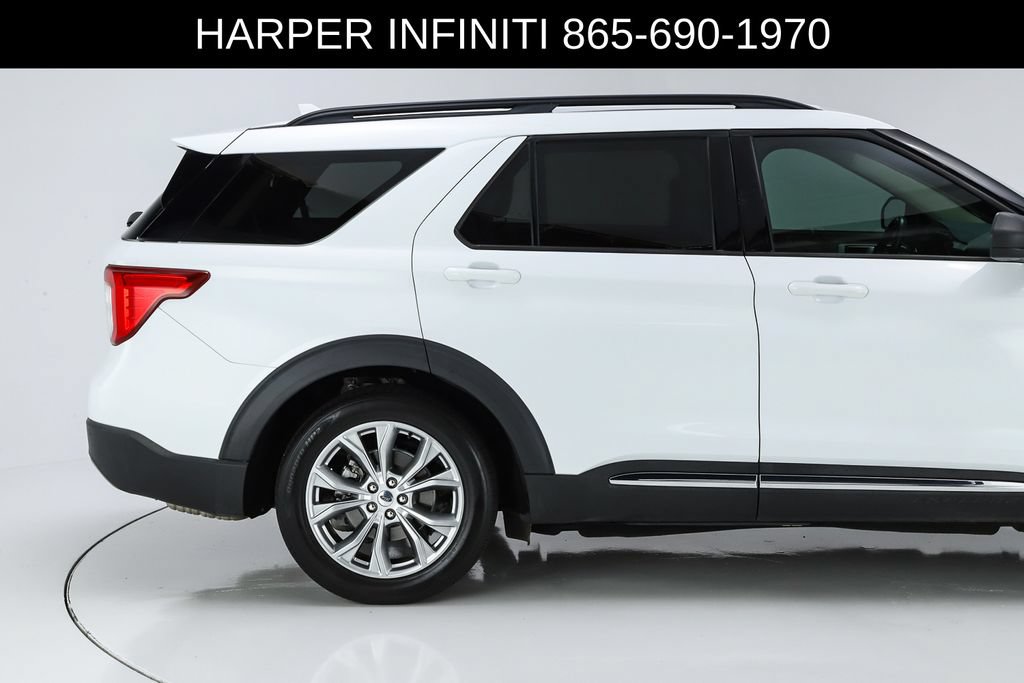Used 2020 Ford Explorer XLT w/ Equipment Group 202A RWD image 12