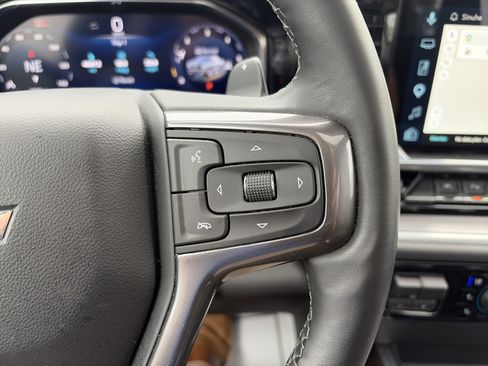 Used 2026 Chevrolet Silverado 1500 High Country w/ High Country Premium Package AWD/4WD image 23