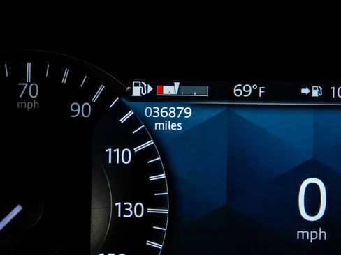 Used 2023 Land Rover Discovery Sport S R-Dynamic image 24