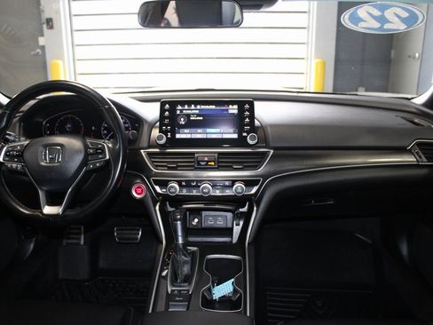Used 2022 Honda Accord Sport image 27