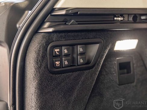 Used 2019 BMW X7 xDrive40i w/ Premium Package image 19