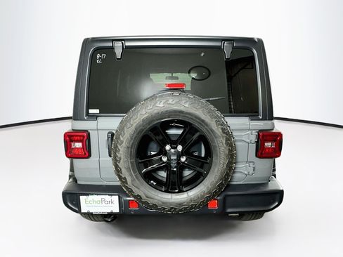 Used 2021 Jeep Wrangler Unlimited Sport AWD/4WD image 7