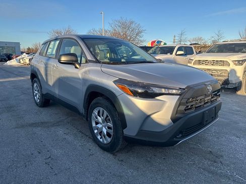 New 2026 Toyota Corolla Cross L image 9