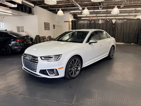 Used 2019 Audi S4 Prestige w/ Prestige Package image 6