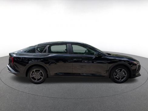 Used 2025 Kia K4 FWD image 16