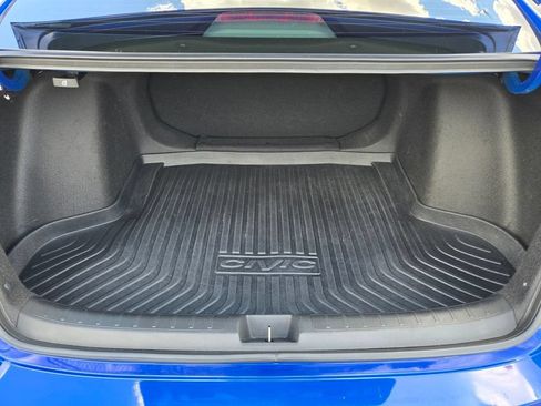 Used 2023 Honda Civic Sport image 17