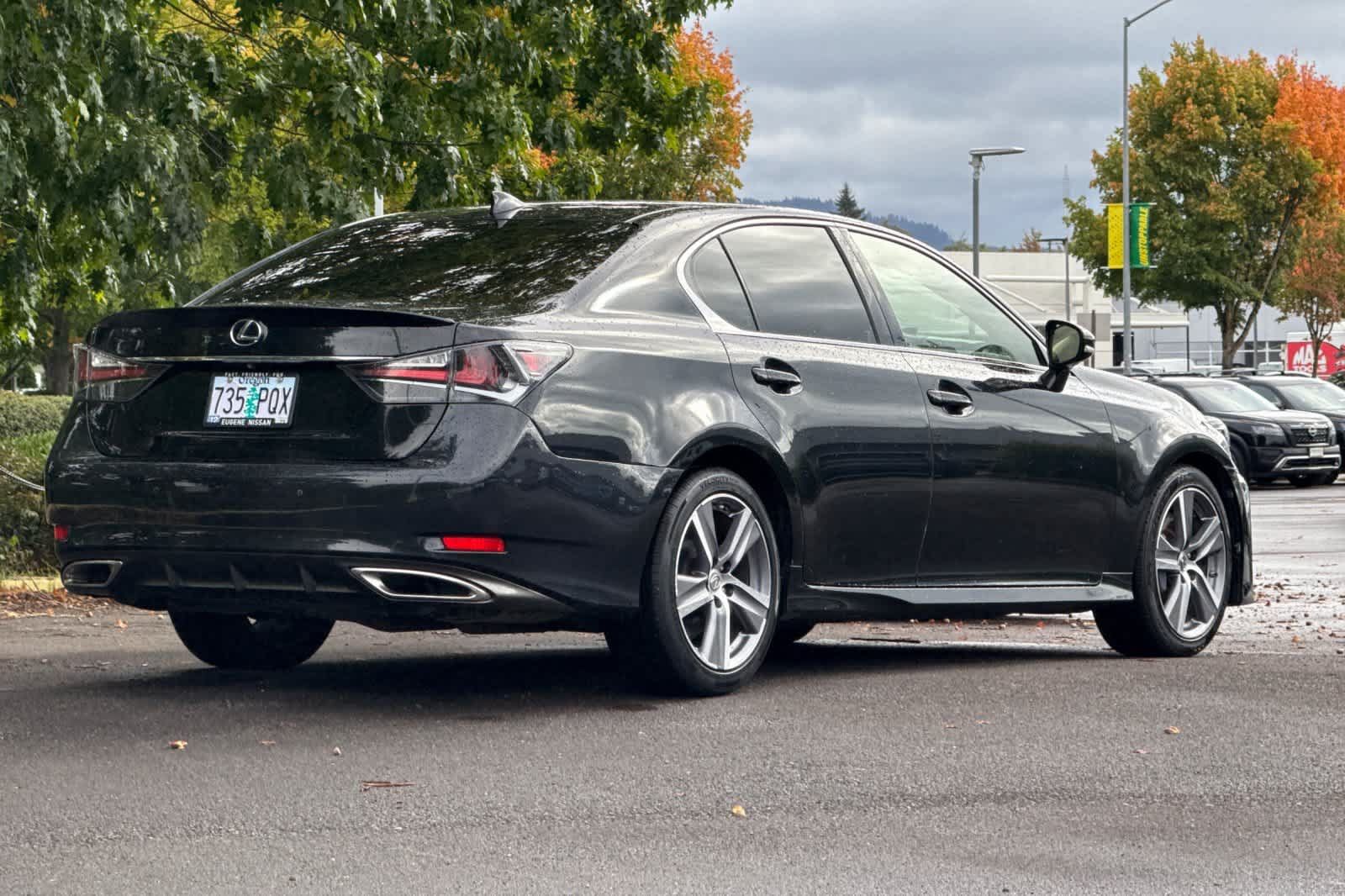 Used 2017 Lexus GS 350 RWD image 2