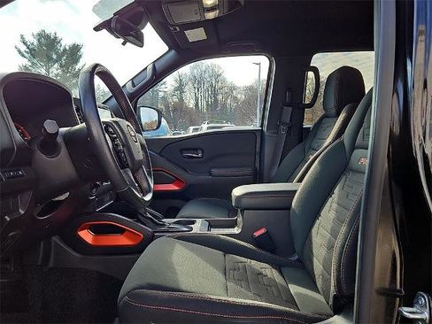 Certified 2024 Nissan Frontier PRO-4X w/ Off-Road Protection Package image 16