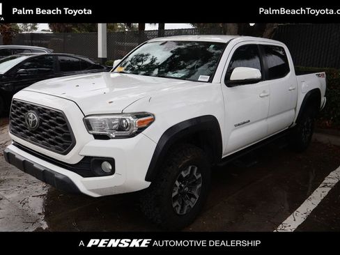 Used 2022 Toyota Tacoma TRD Off-Road w/ Technology Package AWD/4WD image 1