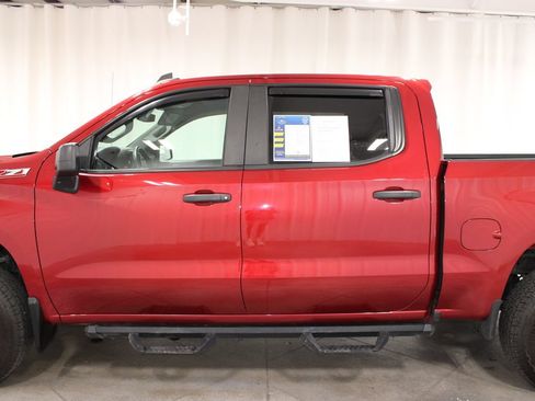 Used 2021 Chevrolet Silverado 1500 Custom Trail Boss AWD/4WD image 6
